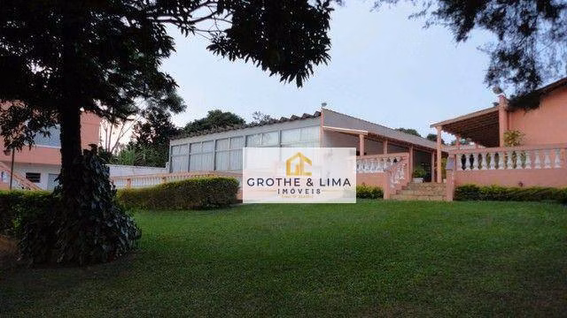 Chácara de 2.200 m² em São José dos Campos, SP