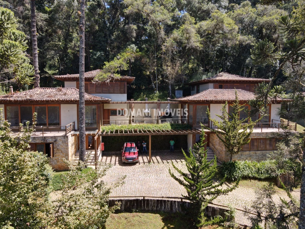 House of 1,305 m² in Campos do Jordão, SP, Brazil