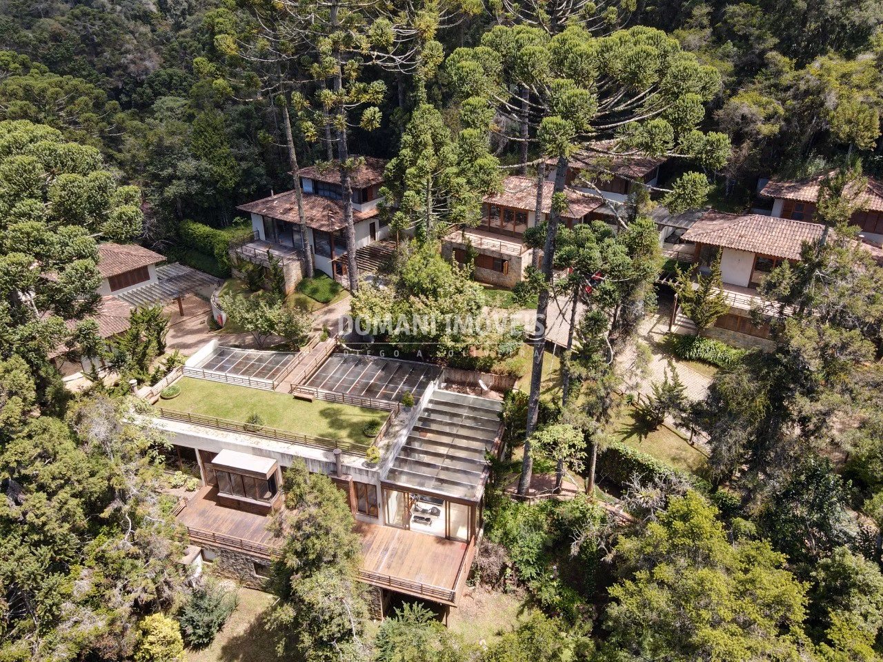 House of 1,305 m² in Campos do Jordão, SP, Brazil