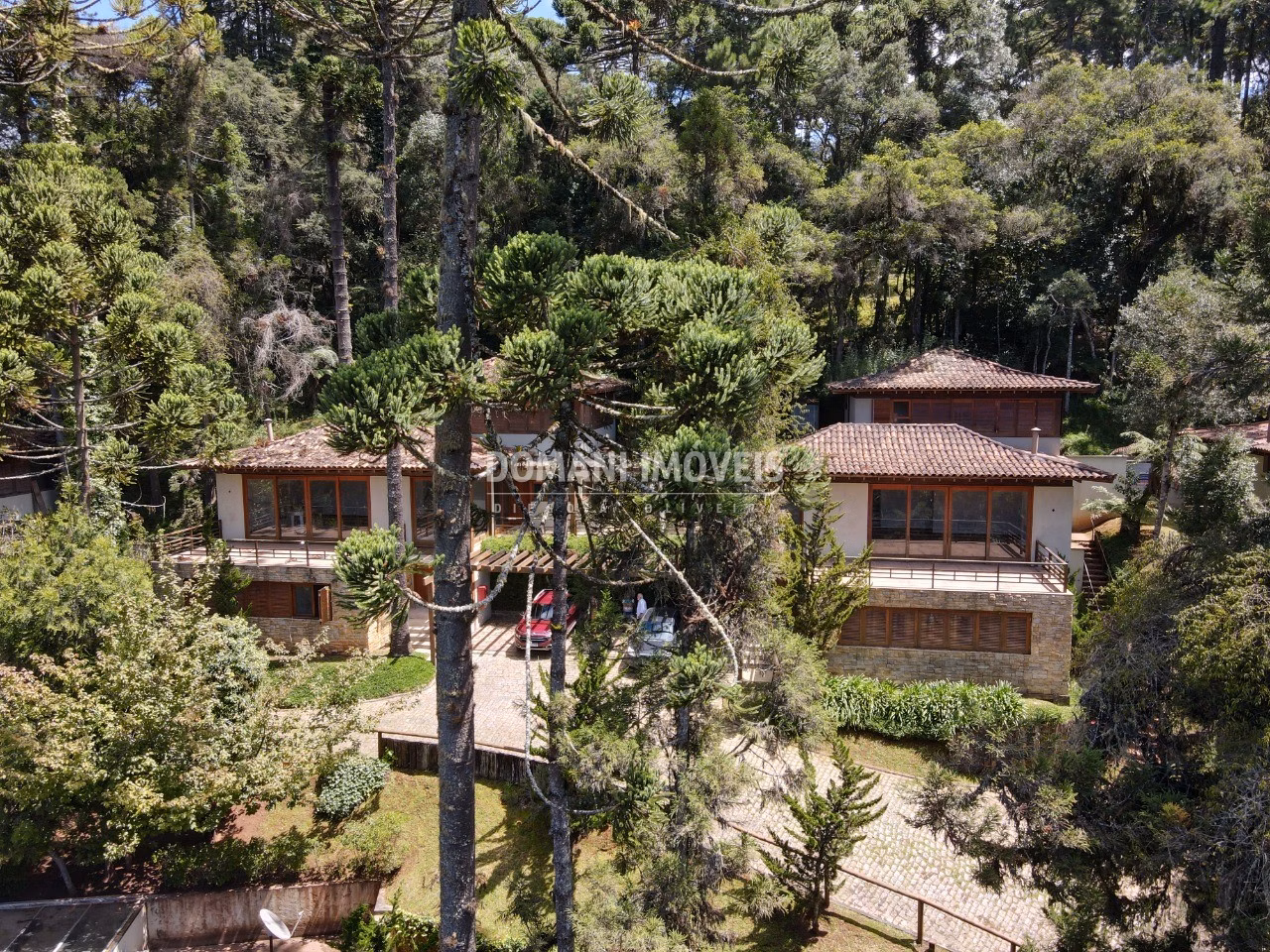 House of 1,305 m² in Campos do Jordão, SP, Brazil