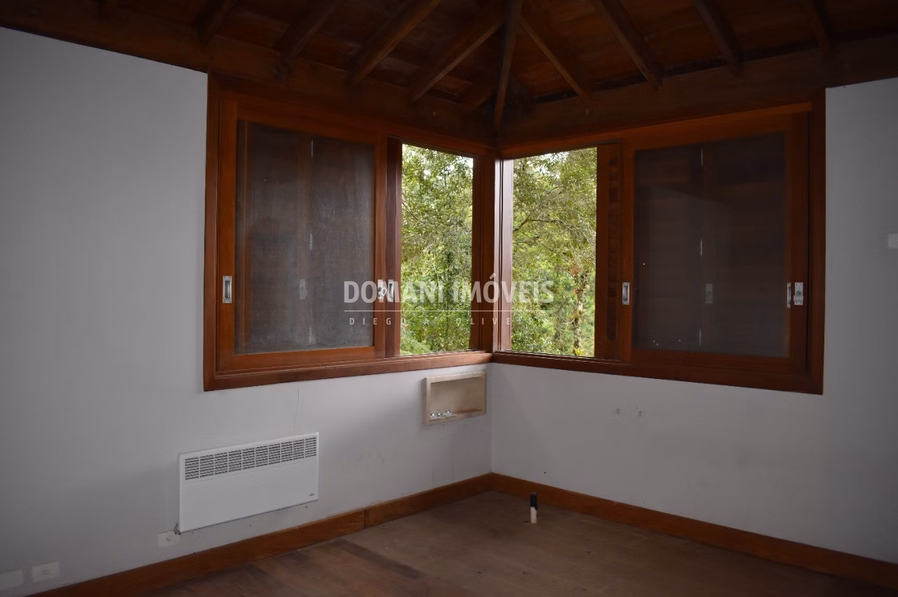 House of 1,305 m² in Campos do Jordão, SP, Brazil