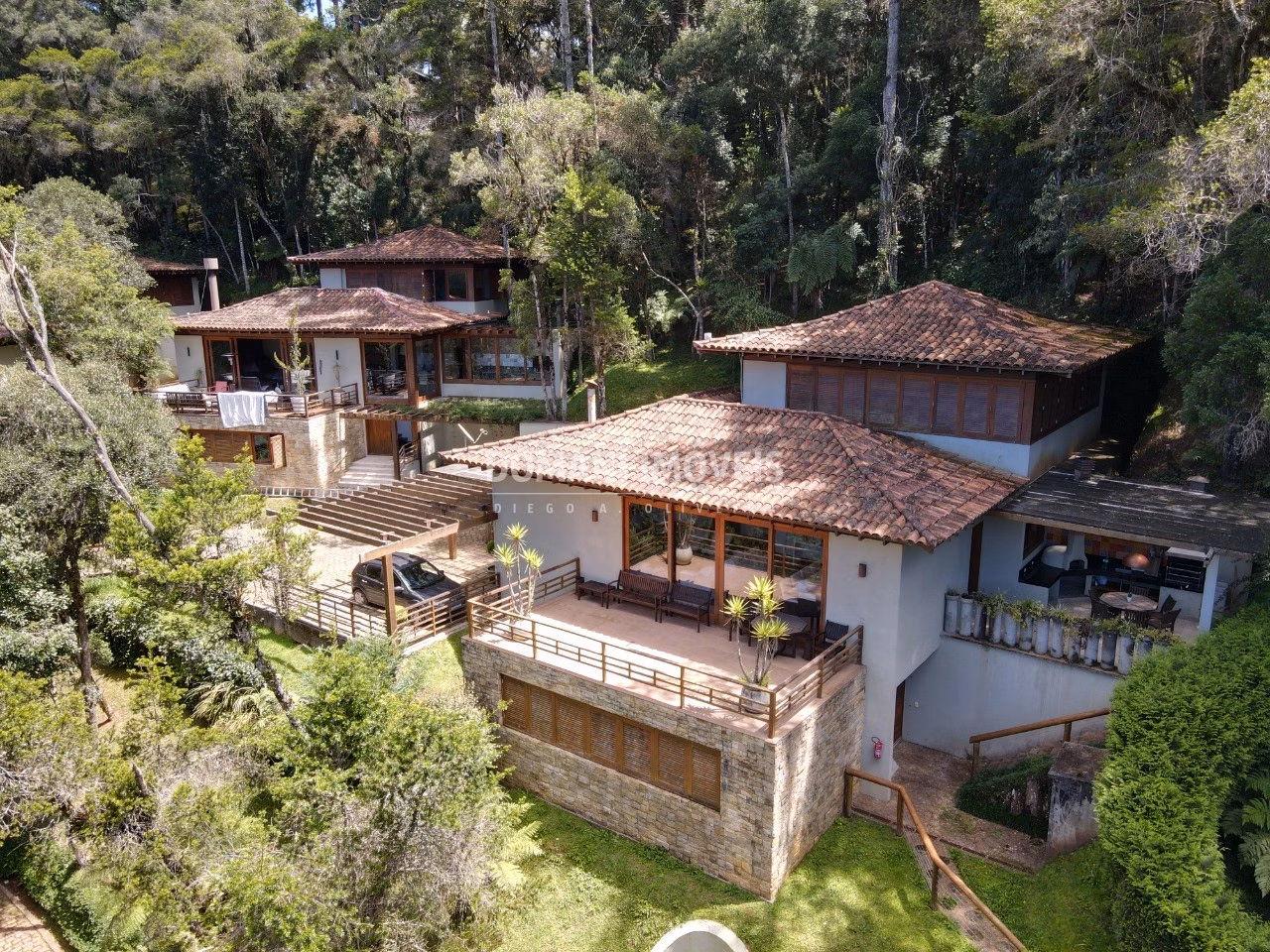 House of 1,305 m² in Campos do Jordão, SP, Brazil