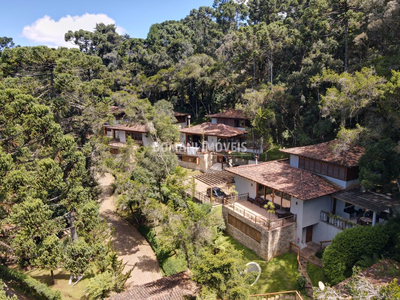 House of 1,305 m² in Campos do Jordão, SP, Brazil