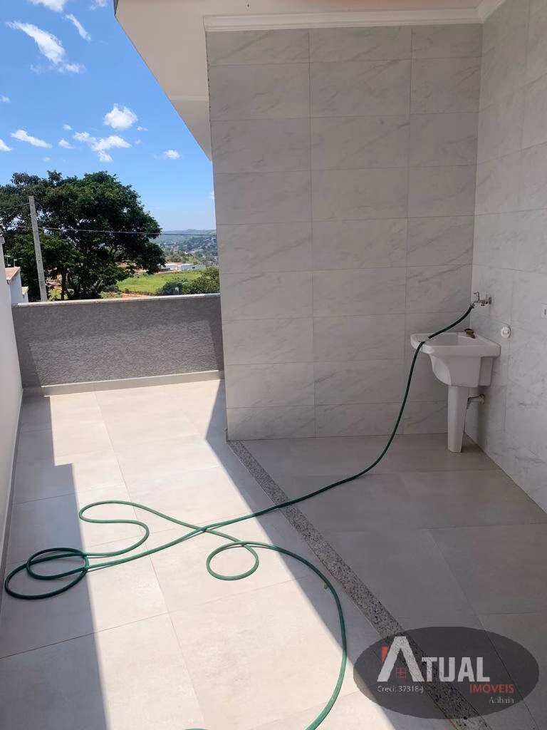 Casa de 364 m² em Atibaia, SP