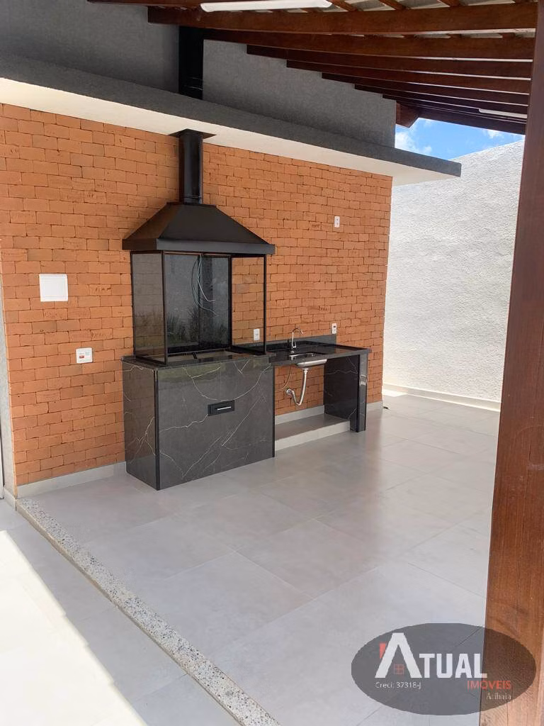 Casa de 364 m² em Atibaia, SP