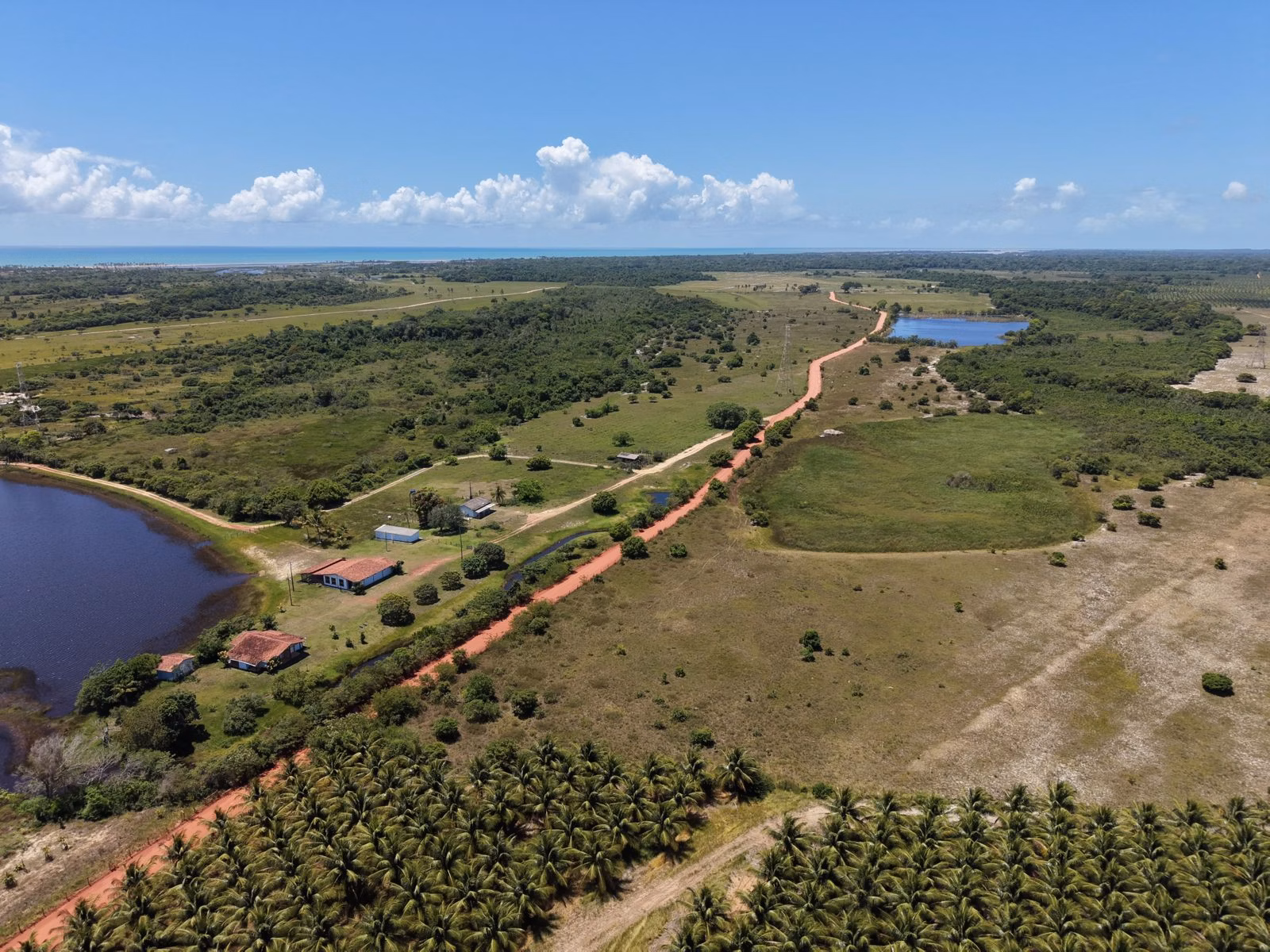 Fazenda à venda e para arrendar de 52 ha em Linhares, ES