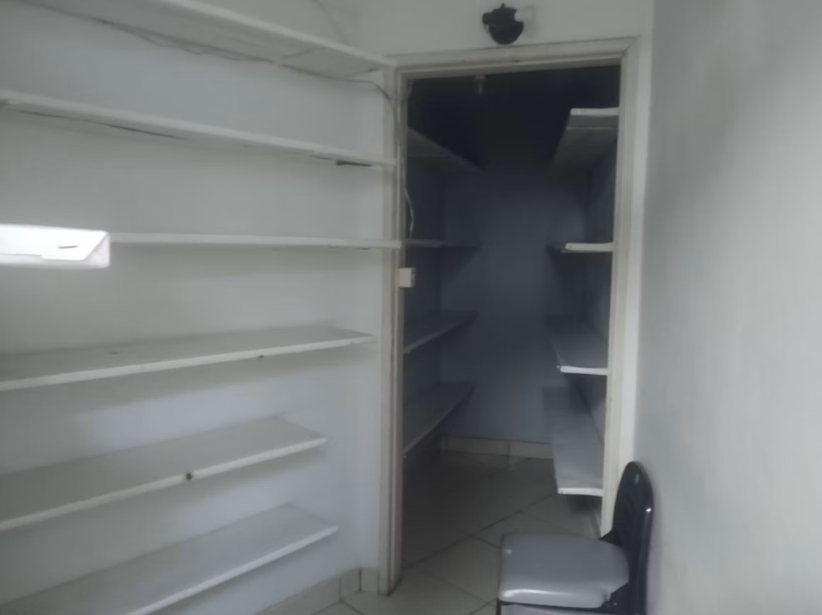 Comercial de 200 m² em São José dos Campos, SP
