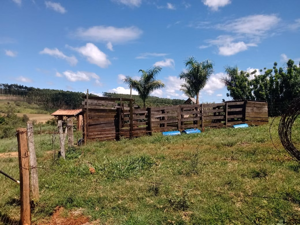 Sítio de 4 ha em Angatuba, SP