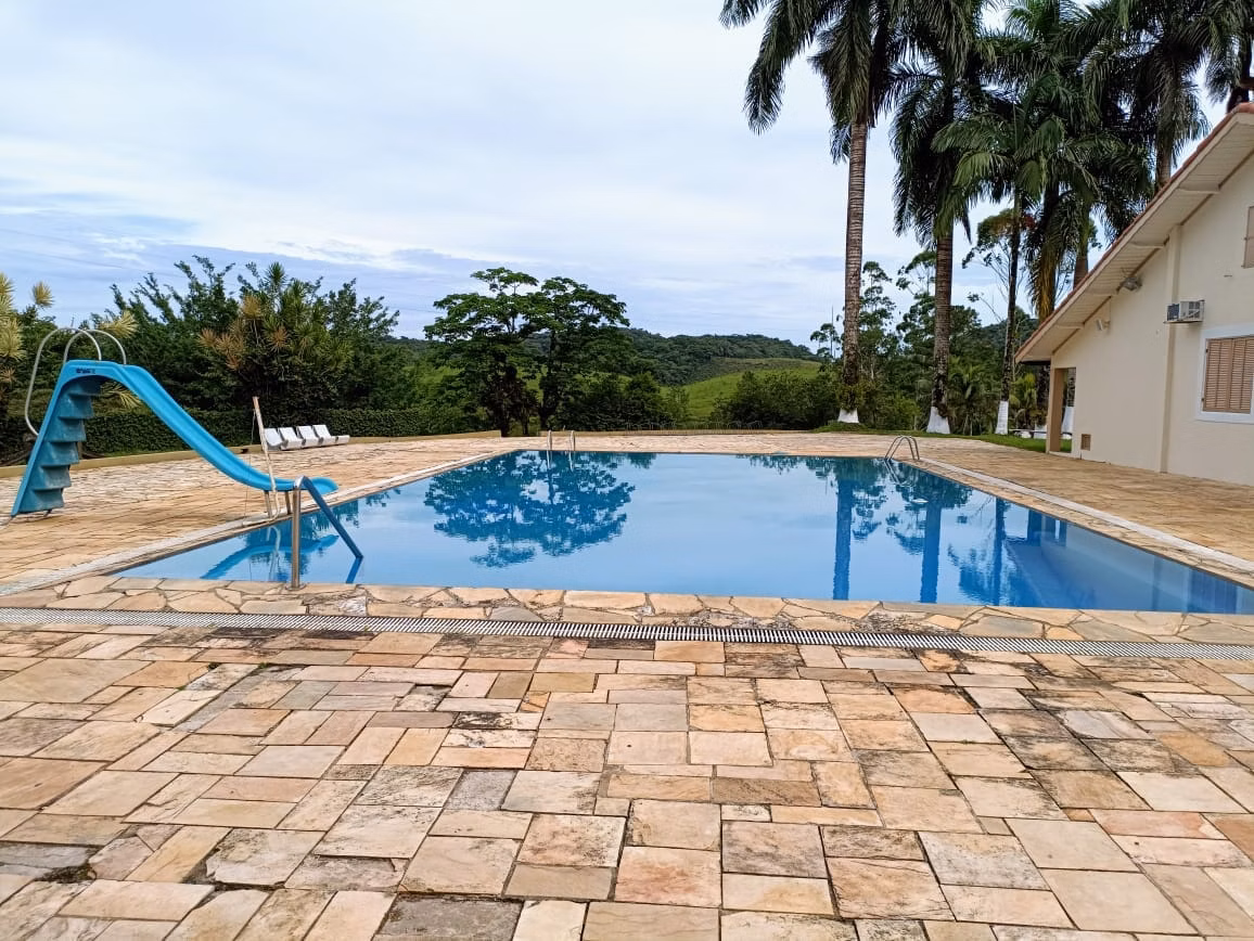 Fazenda de 671 ha em Juquiá, SP