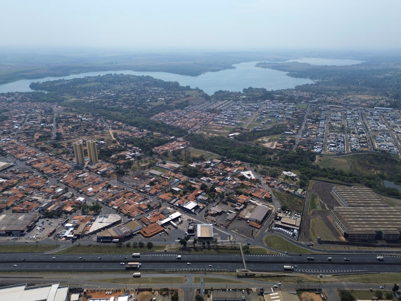 Terreno à venda de 4.700 m² em Americana, SP