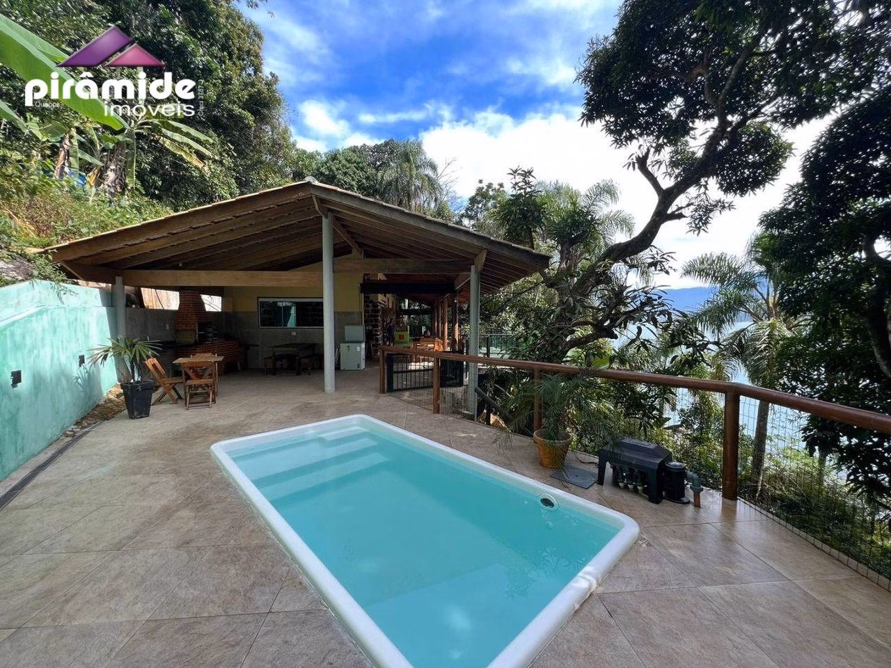 Casa de 8.640 m² em Ubatuba, SP