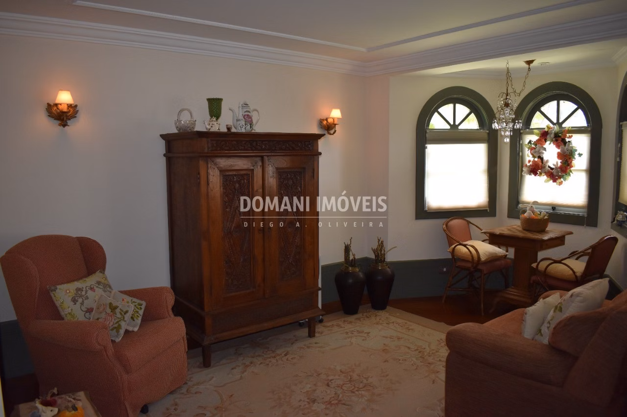 Casa de 1.000 m² em Campos do Jordão, SP