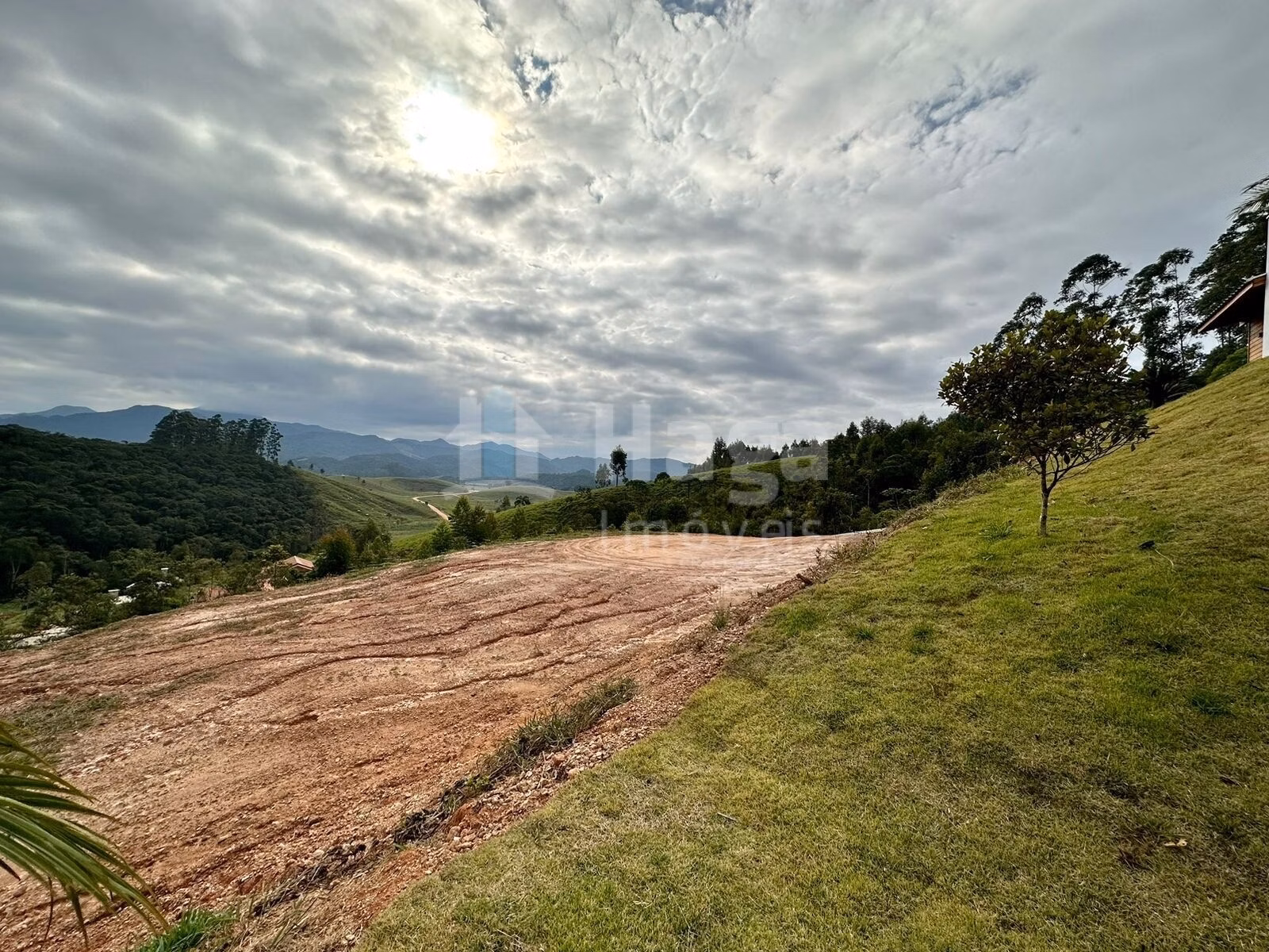 Terreno de 1.560 m² em Canelinha, SC