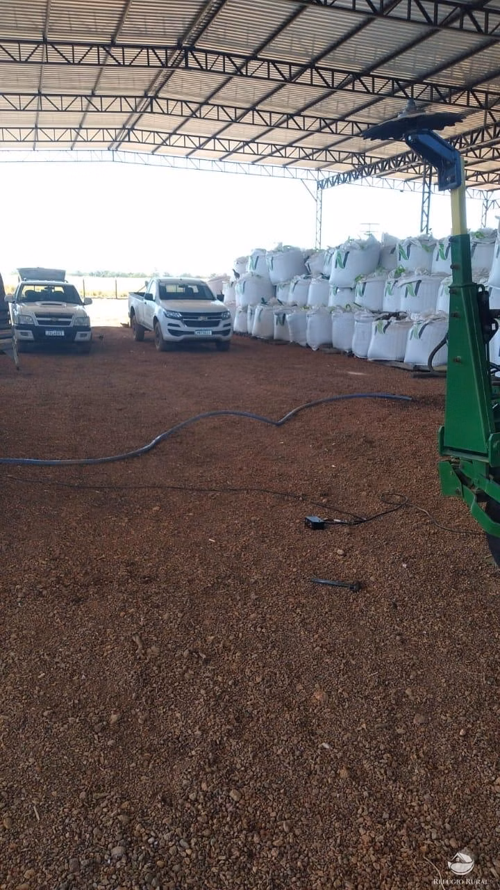 Fazenda de 1.897 ha em Niquelândia, GO