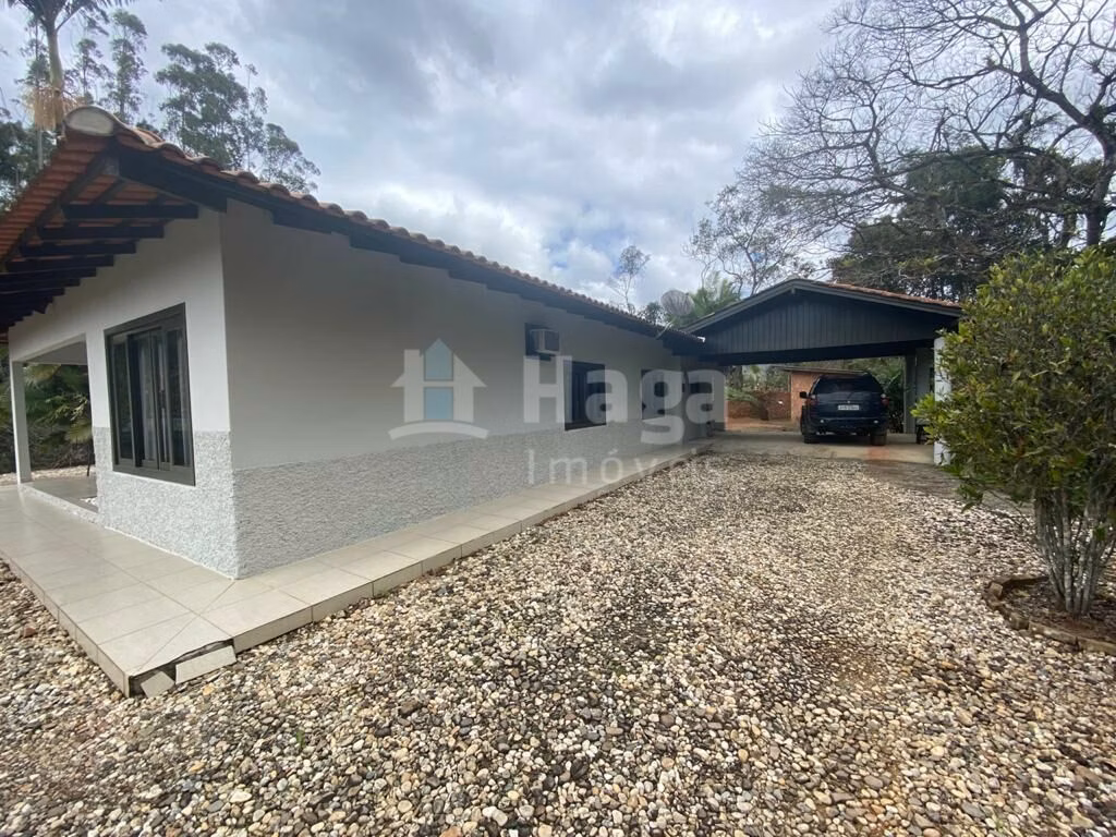 Casa de 1.500 m² em Nova Trento, SC