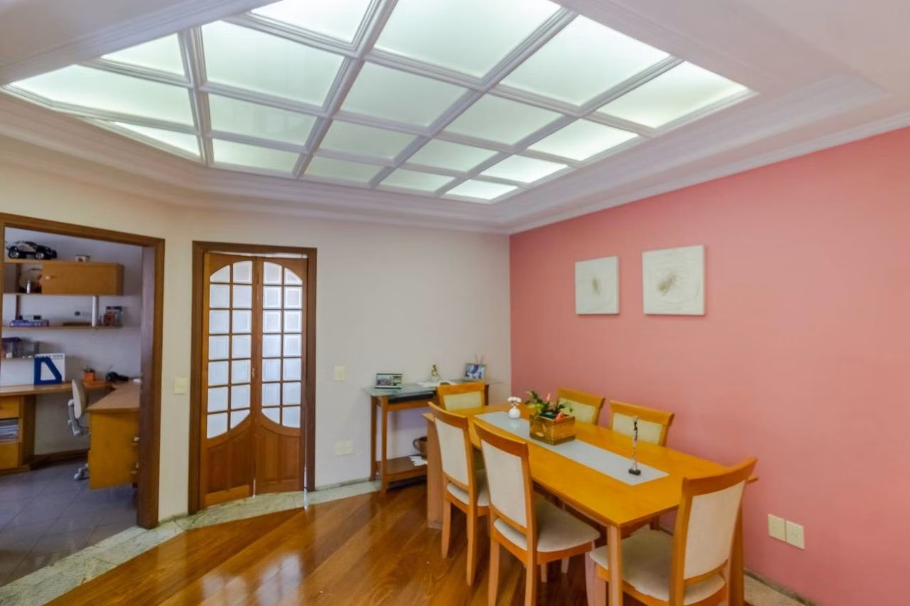 Casa de 276 m² em São Paulo, SP