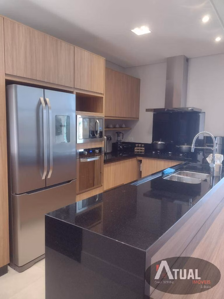 Casa de 1.600 m² em Igaratá, SP