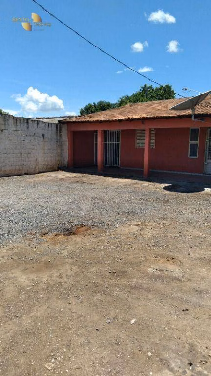 Casa de 200 m² em Várzea Grande, MT