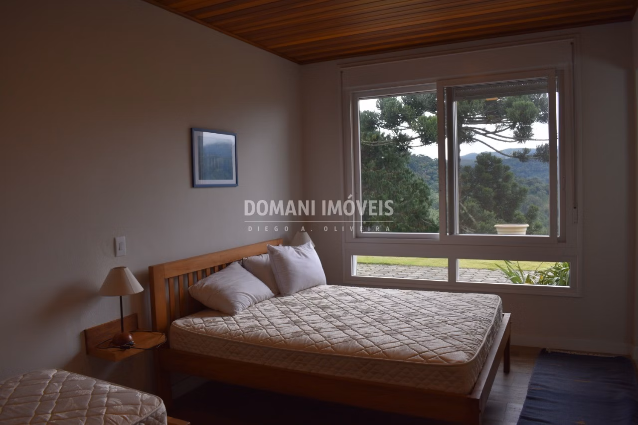 Casa de 2 ha em Sapucaí-Mirim, MG