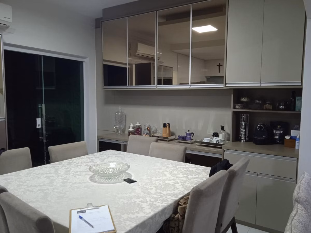 House of 250 m² in Santa Bárbara d'Oeste, SP, Brazil