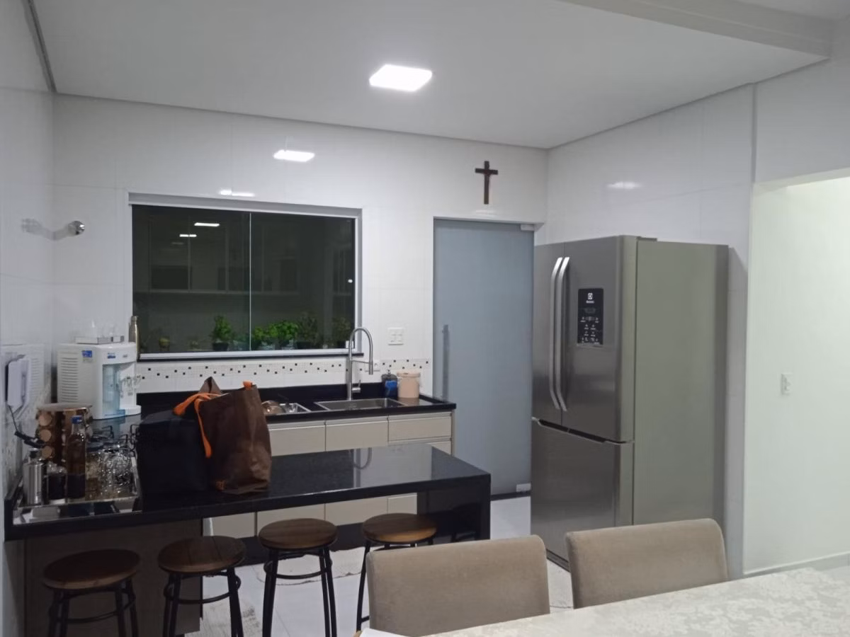 House of 250 m² in Santa Bárbara d'Oeste, SP, Brazil