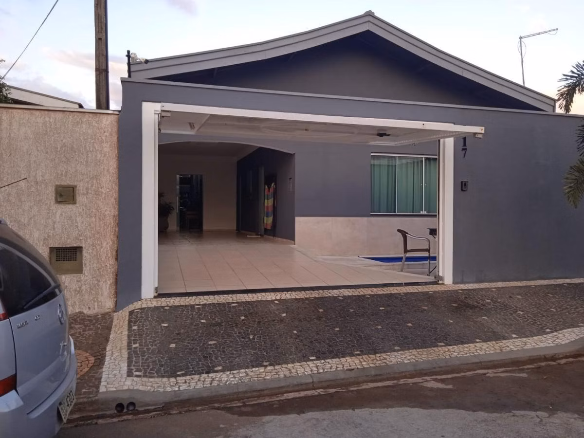 House of 250 m² in Santa Bárbara d'Oeste, SP, Brazil