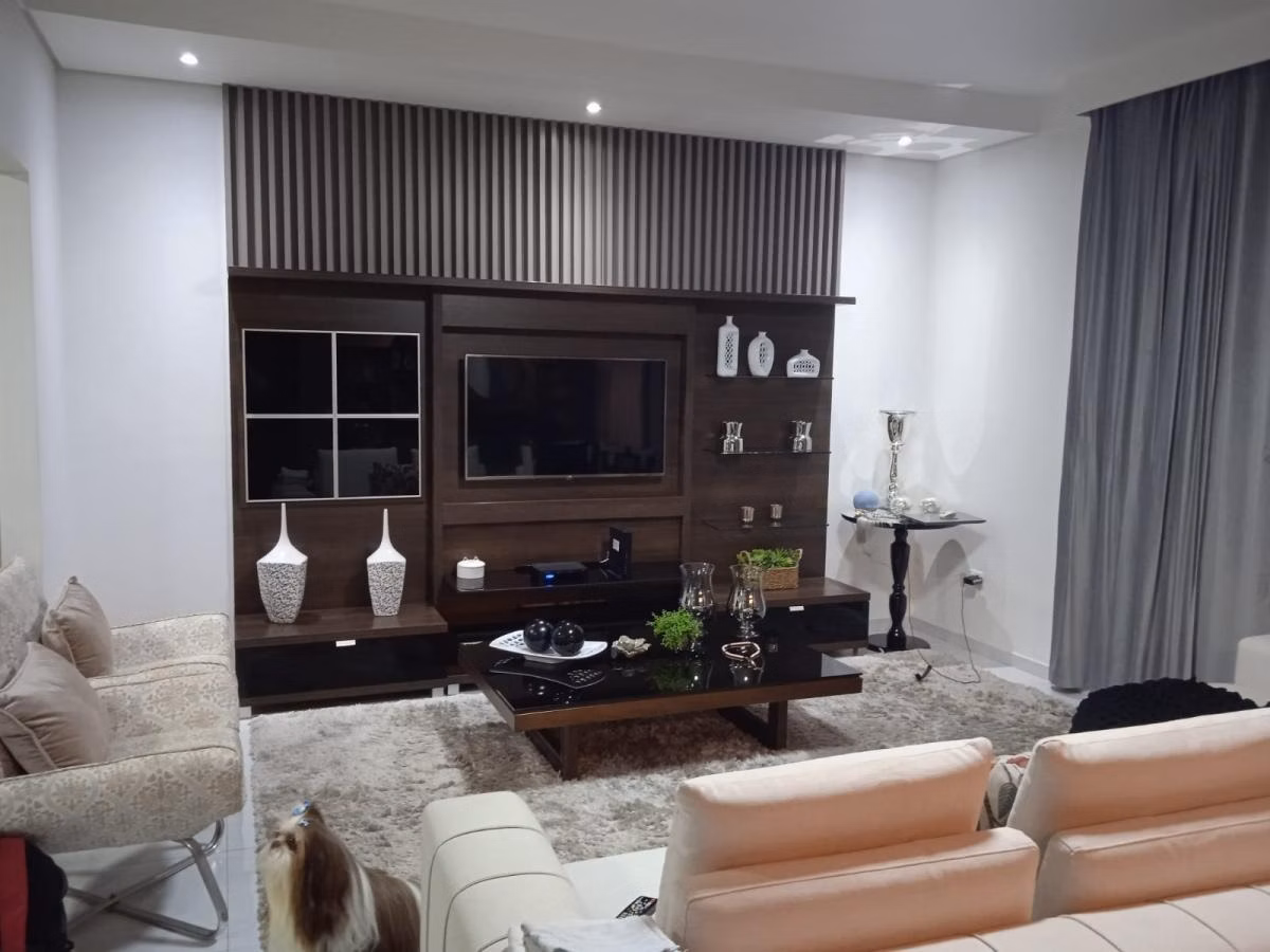 House of 250 m² in Santa Bárbara d'Oeste, SP, Brazil