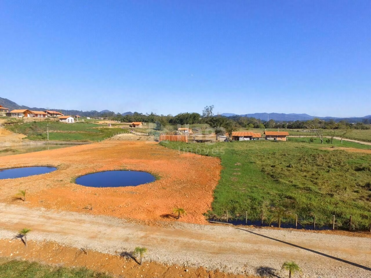 Terreno de 2.010 m² em Canelinha, SC