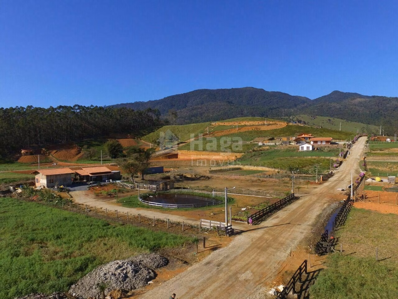 Terreno de 2.010 m² em Canelinha, SC