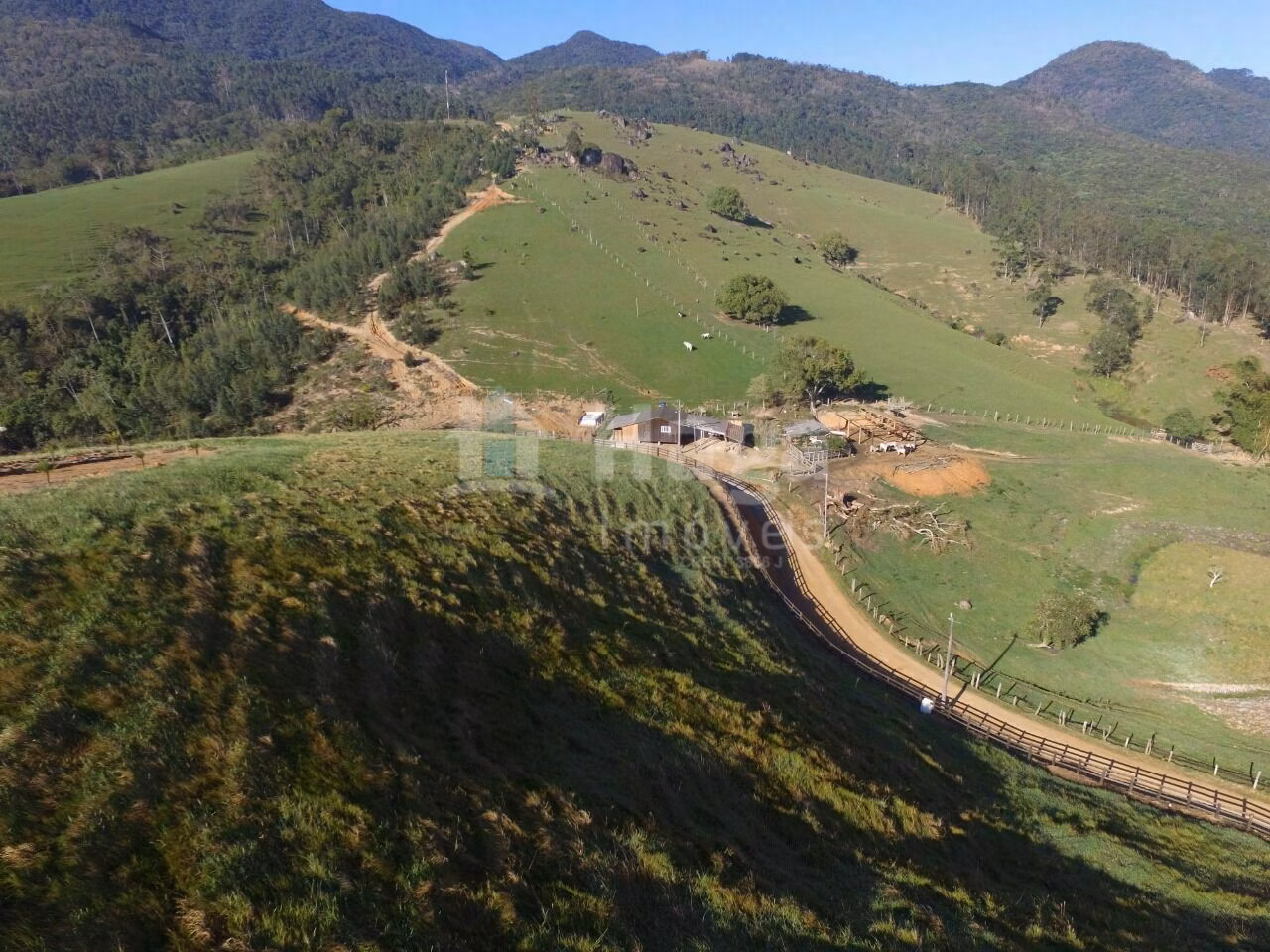Terreno de 2.010 m² em Canelinha, SC