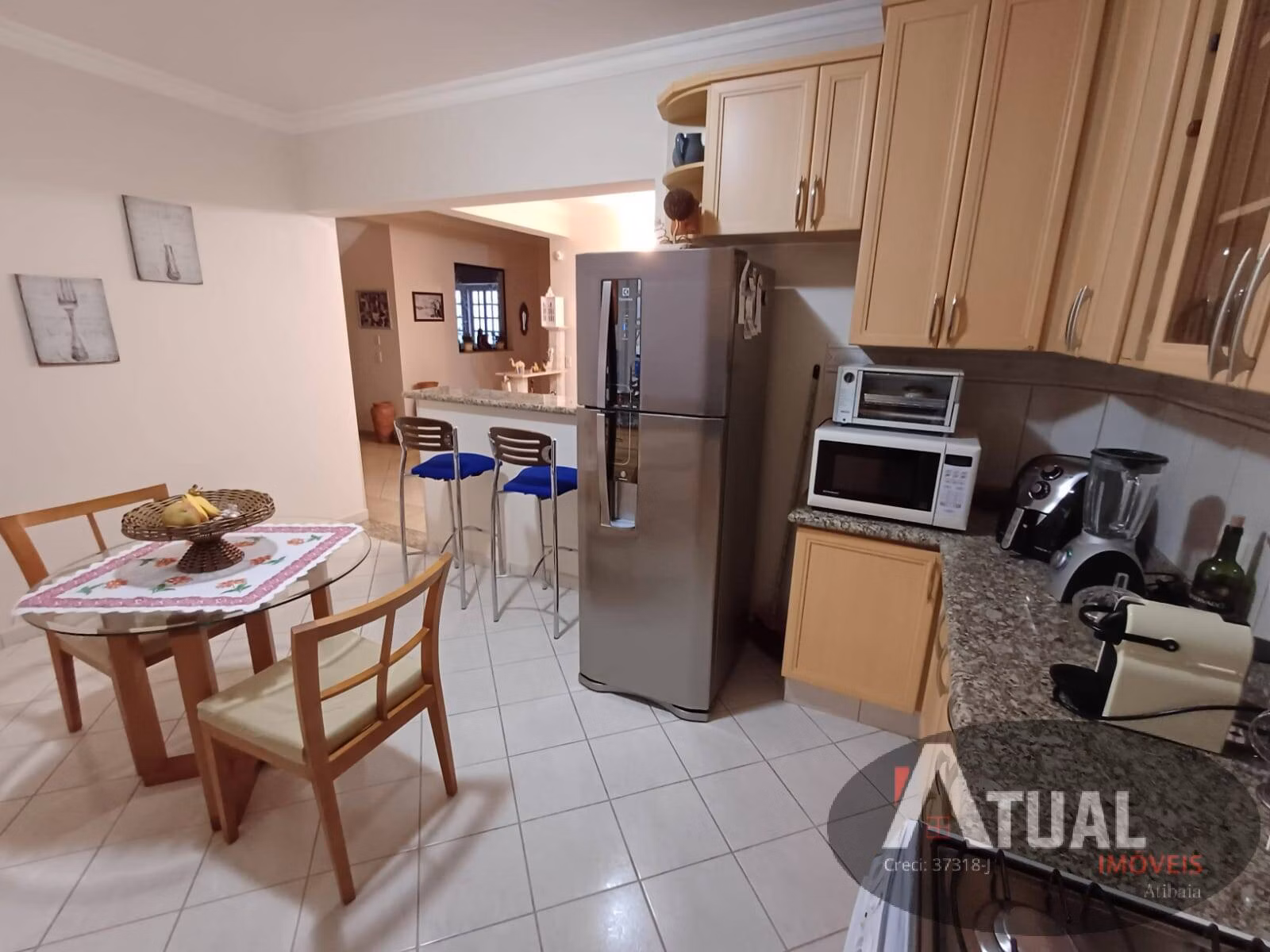 Casa de 427 m² em Atibaia, SP