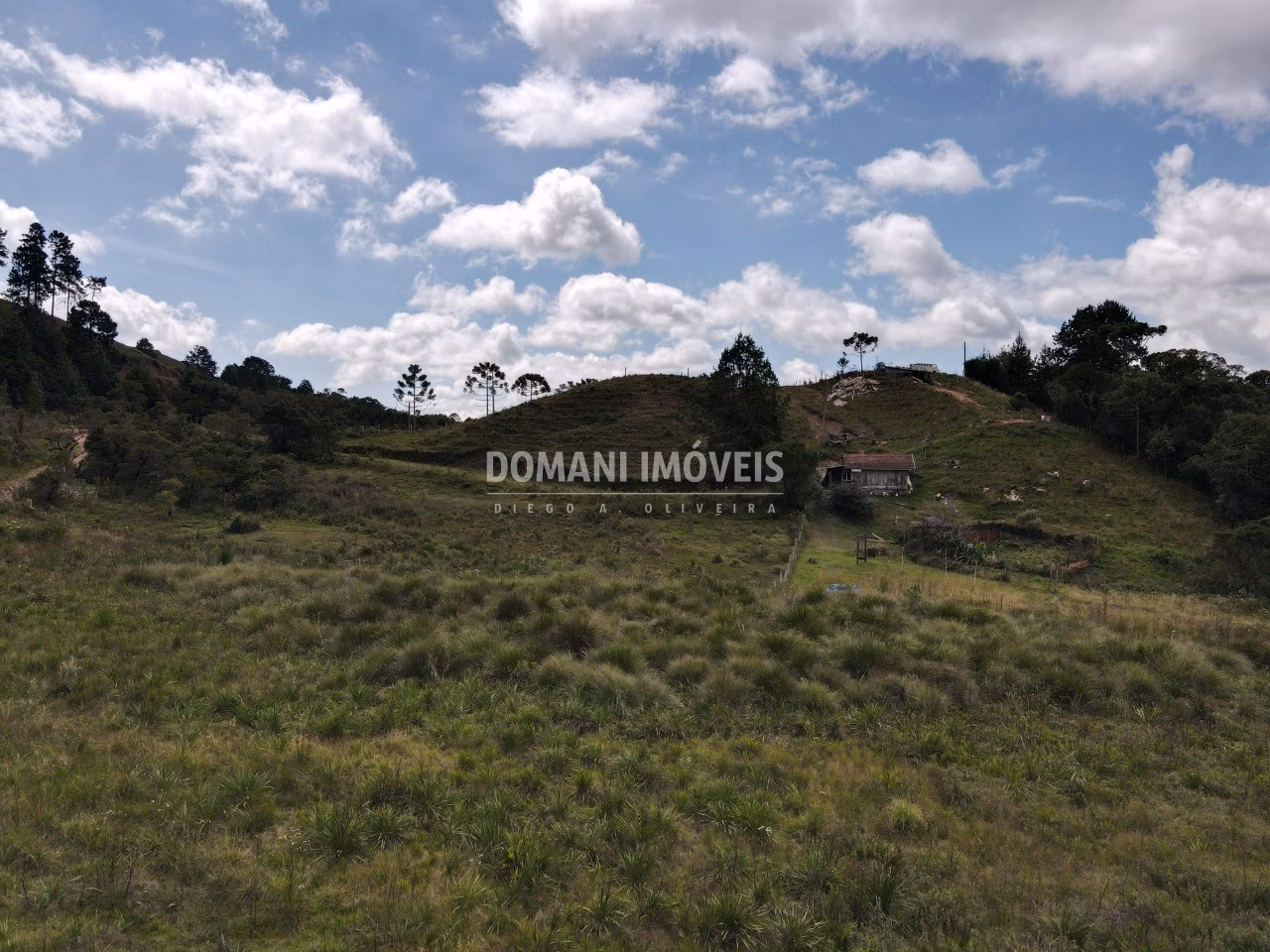 Terreno de 7.500 m² em Campos do Jordão, SP