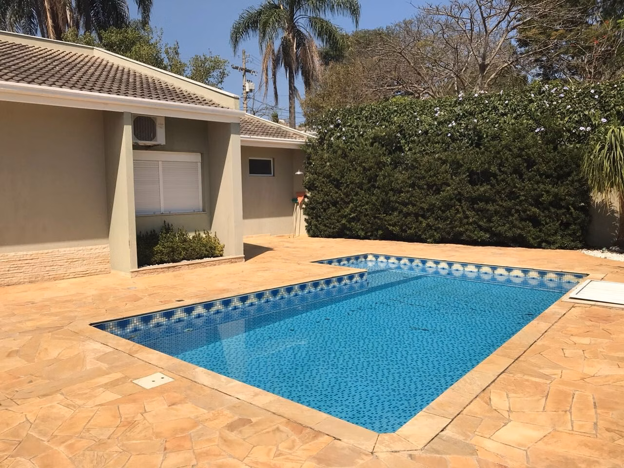 Casa de 570 m² em Bragança Paulista, SP