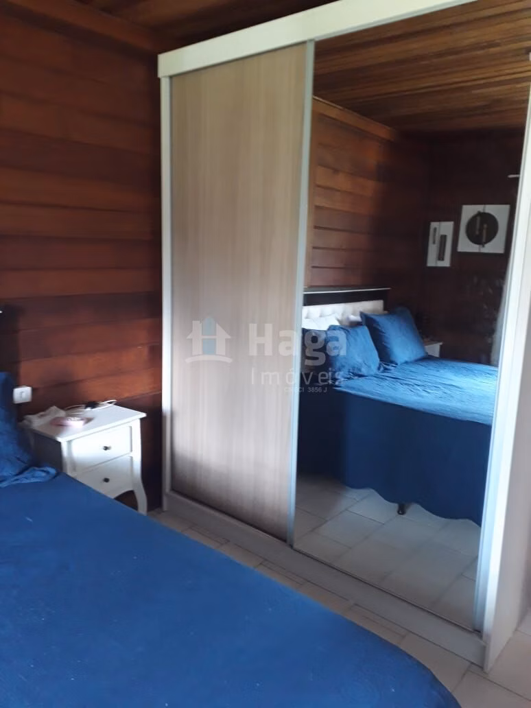 Chácara de 1.000 m² em Itapema, SC