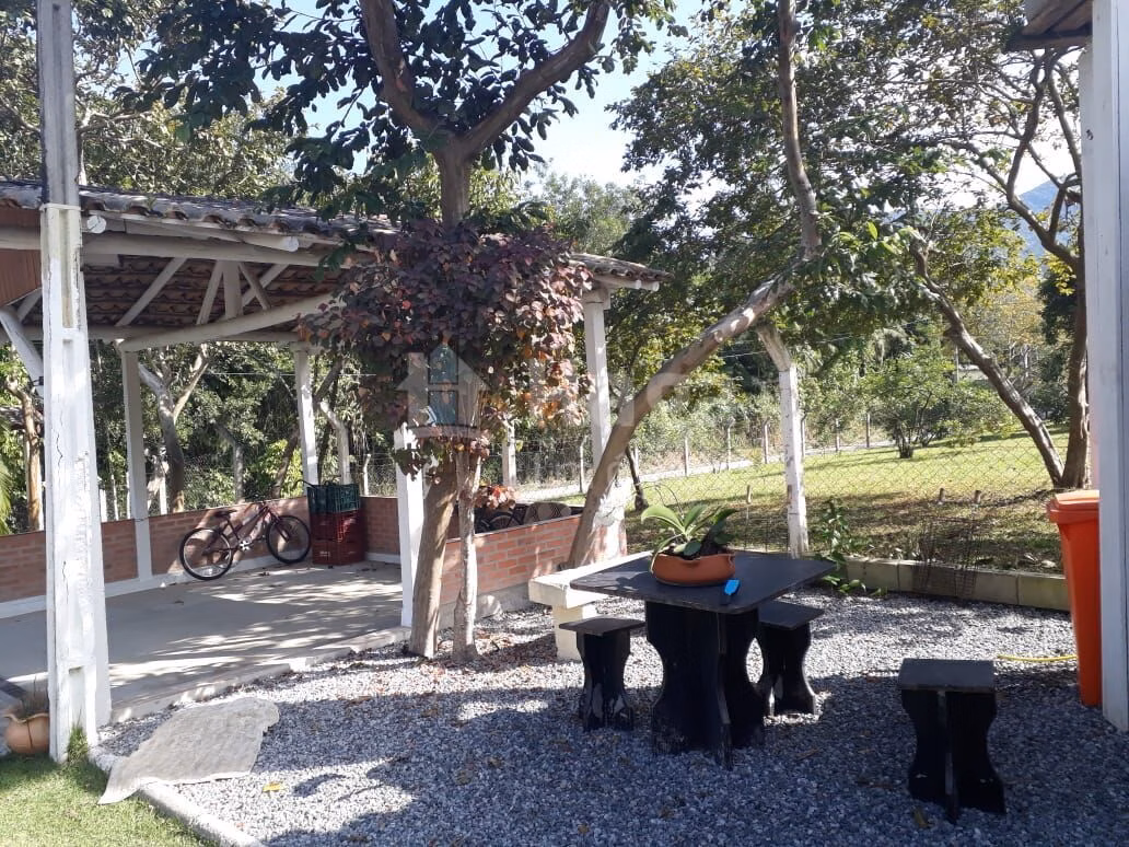 Chácara de 1.000 m² em Itapema, SC