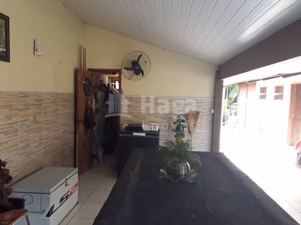 Chácara de 1.000 m² em Itapema, SC