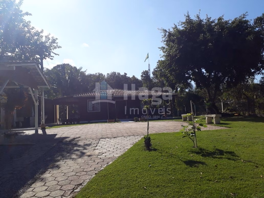 Chácara de 1.000 m² em Itapema, SC