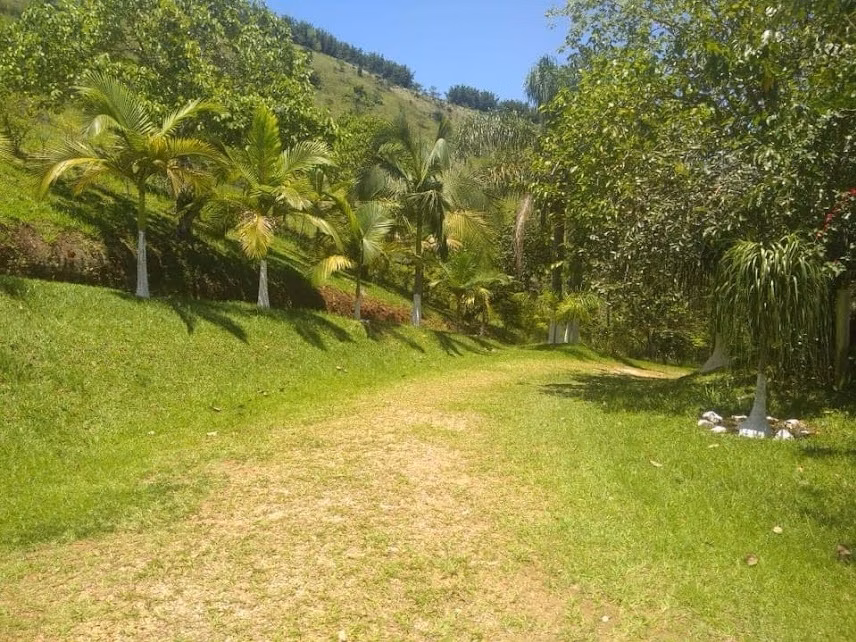 Sítio de 19 ha em Monteiro Lobato, SP