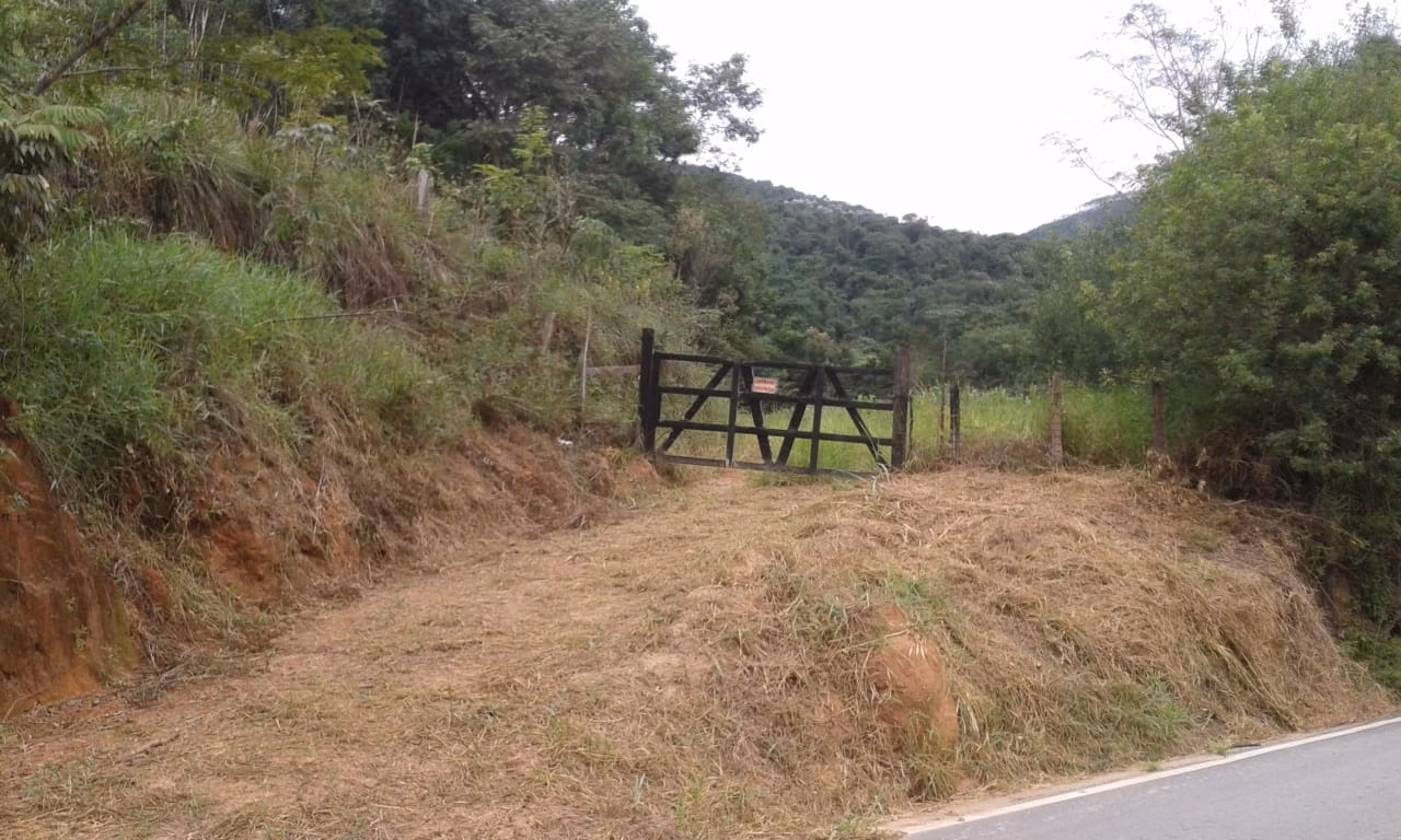 Sítio de 61 ha em Pindamonhangaba, SP