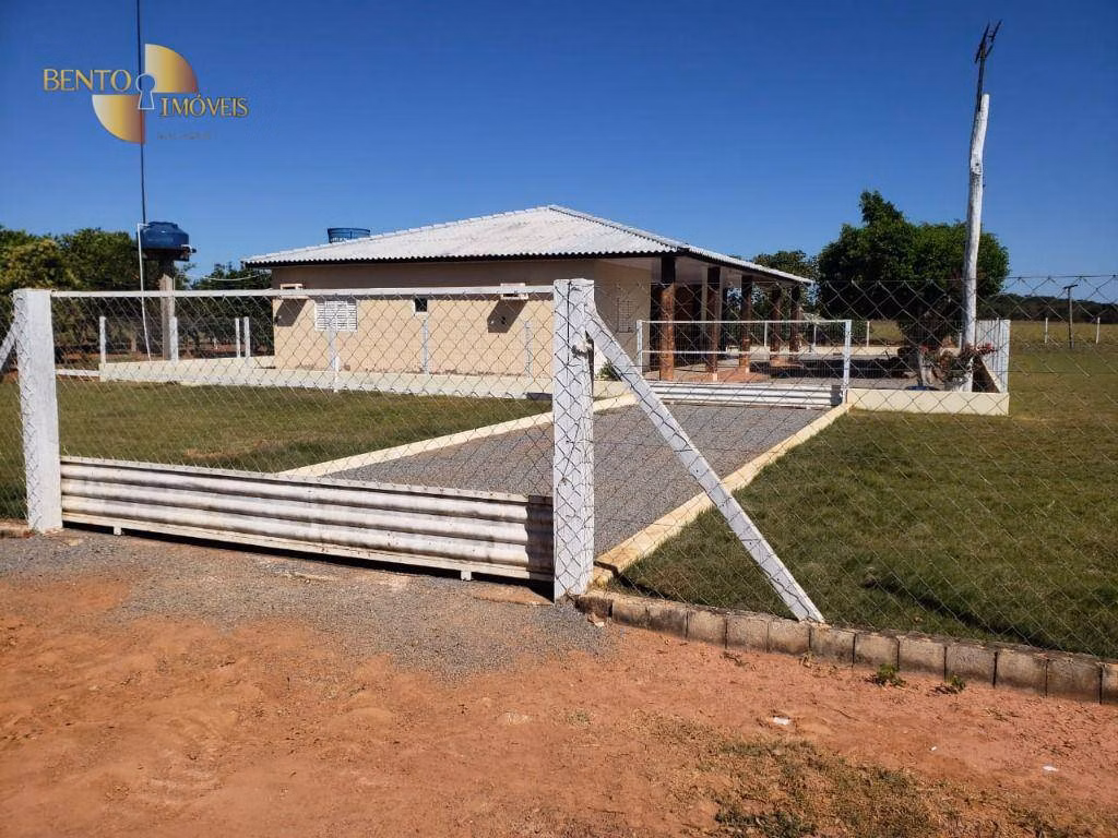 Fazenda de 911 ha em Nobres, MT