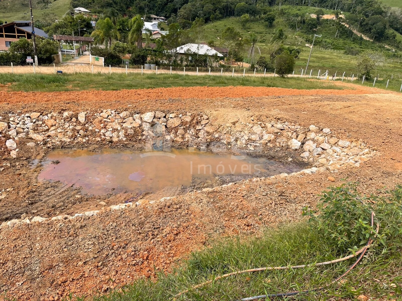 Terreno de 9.000 m² em Tijucas, SC