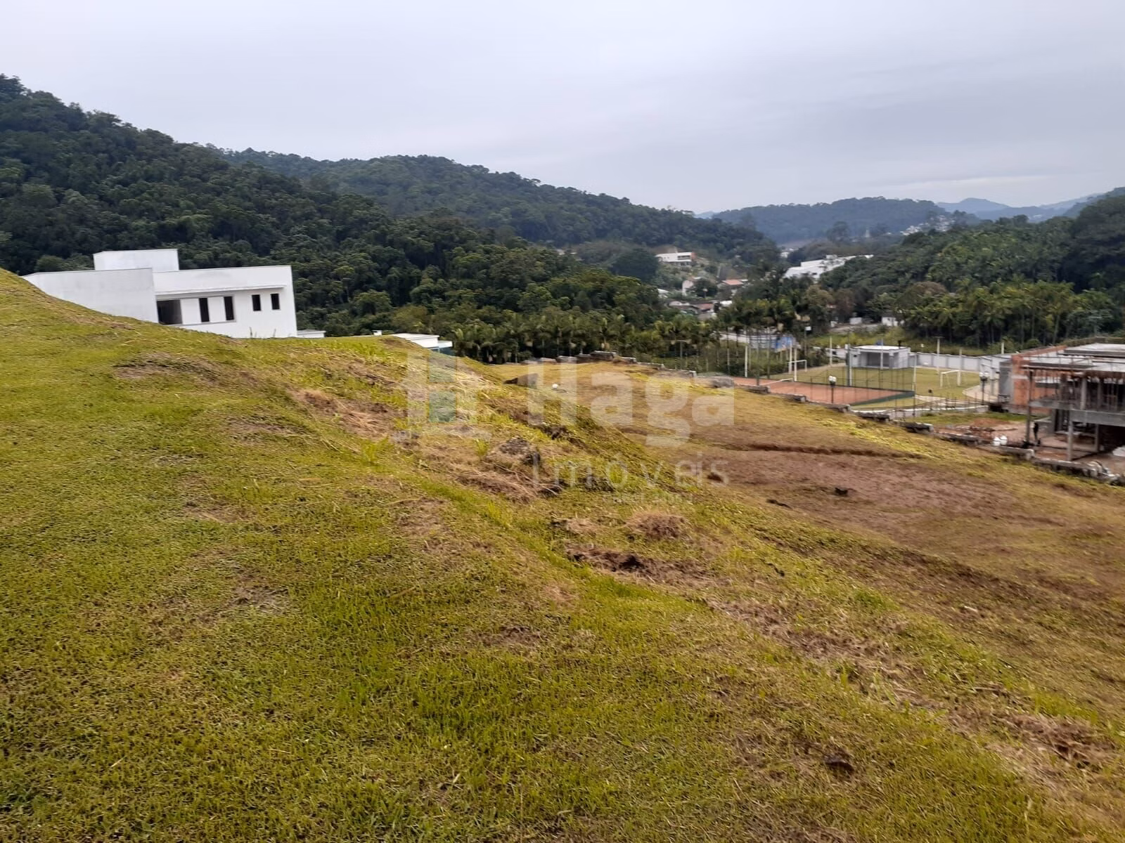 Terreno de 750 m² em Guabiruba, SC