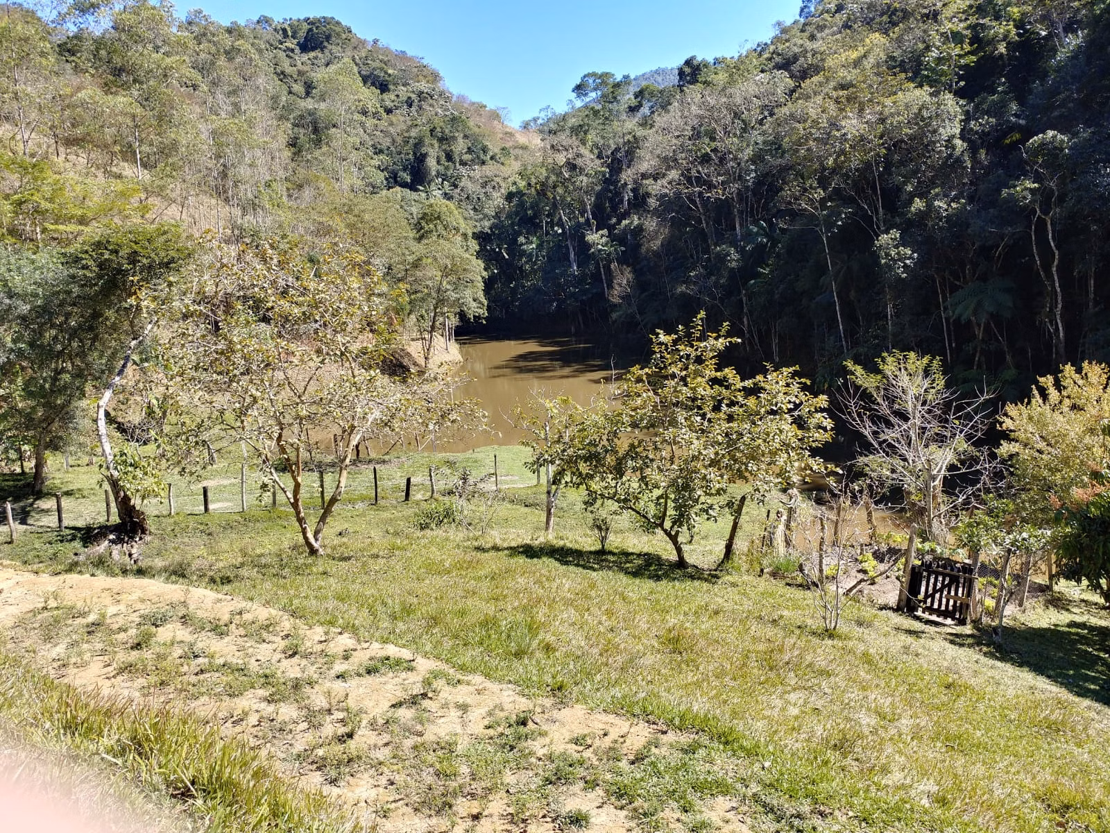 Chácara de 4 ha em Monteiro Lobato, SP