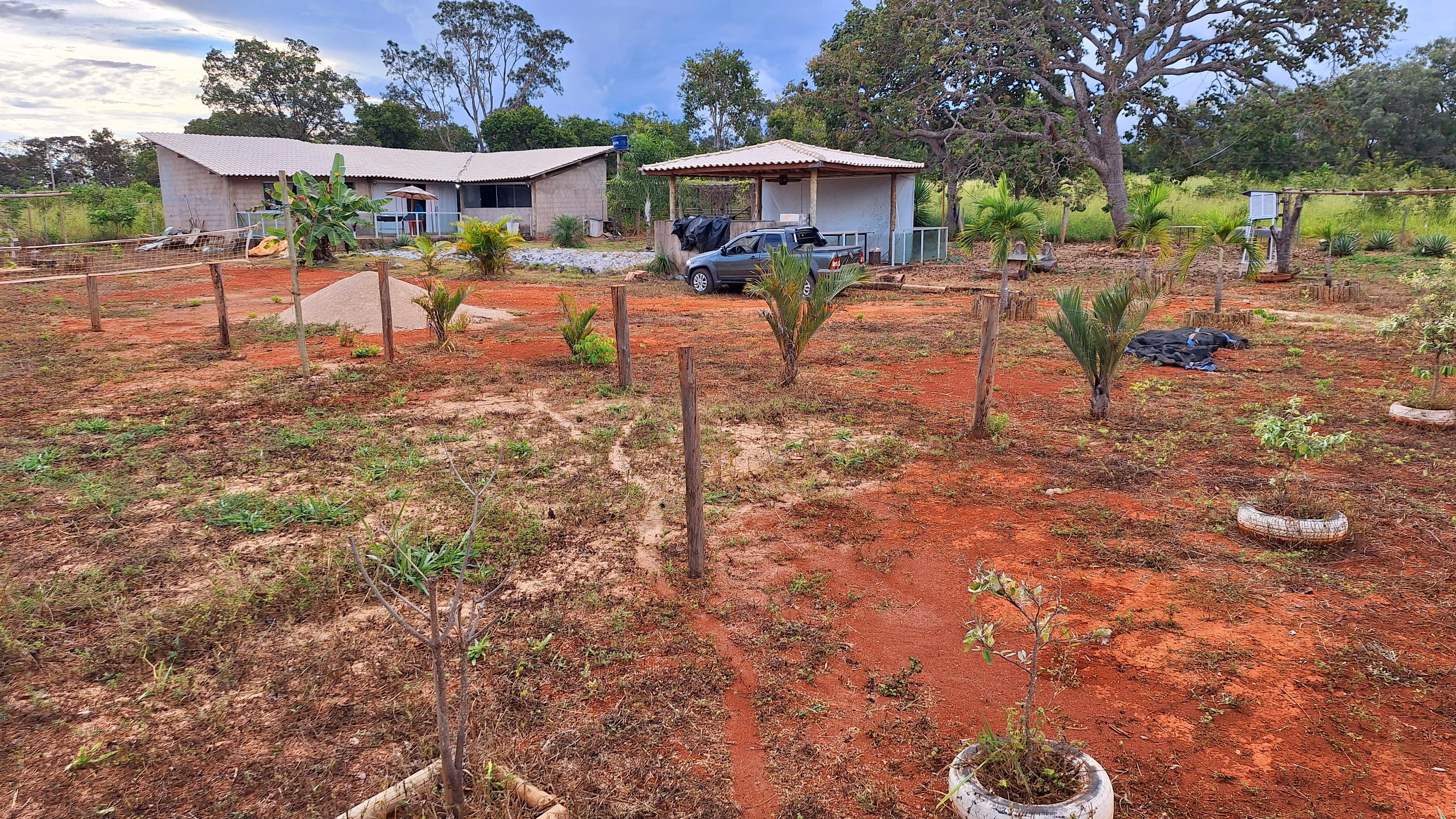 Chácara de 2.000 m² em Curvelo, MG