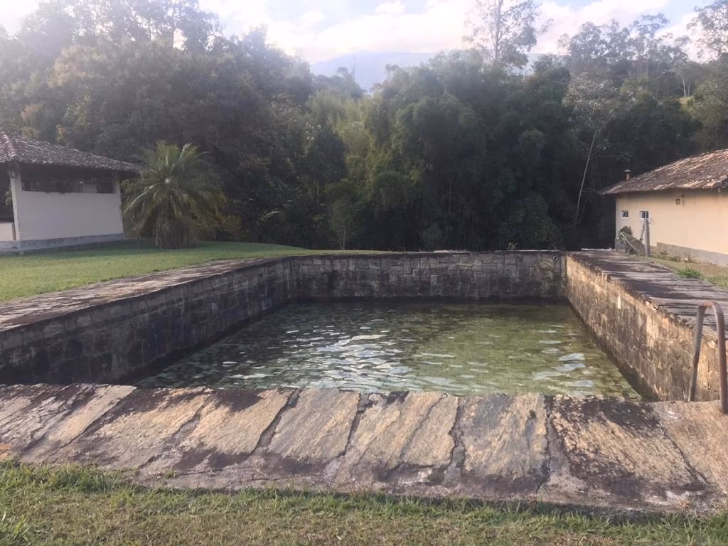 Fazenda de 100 ha em Resende, RJ
