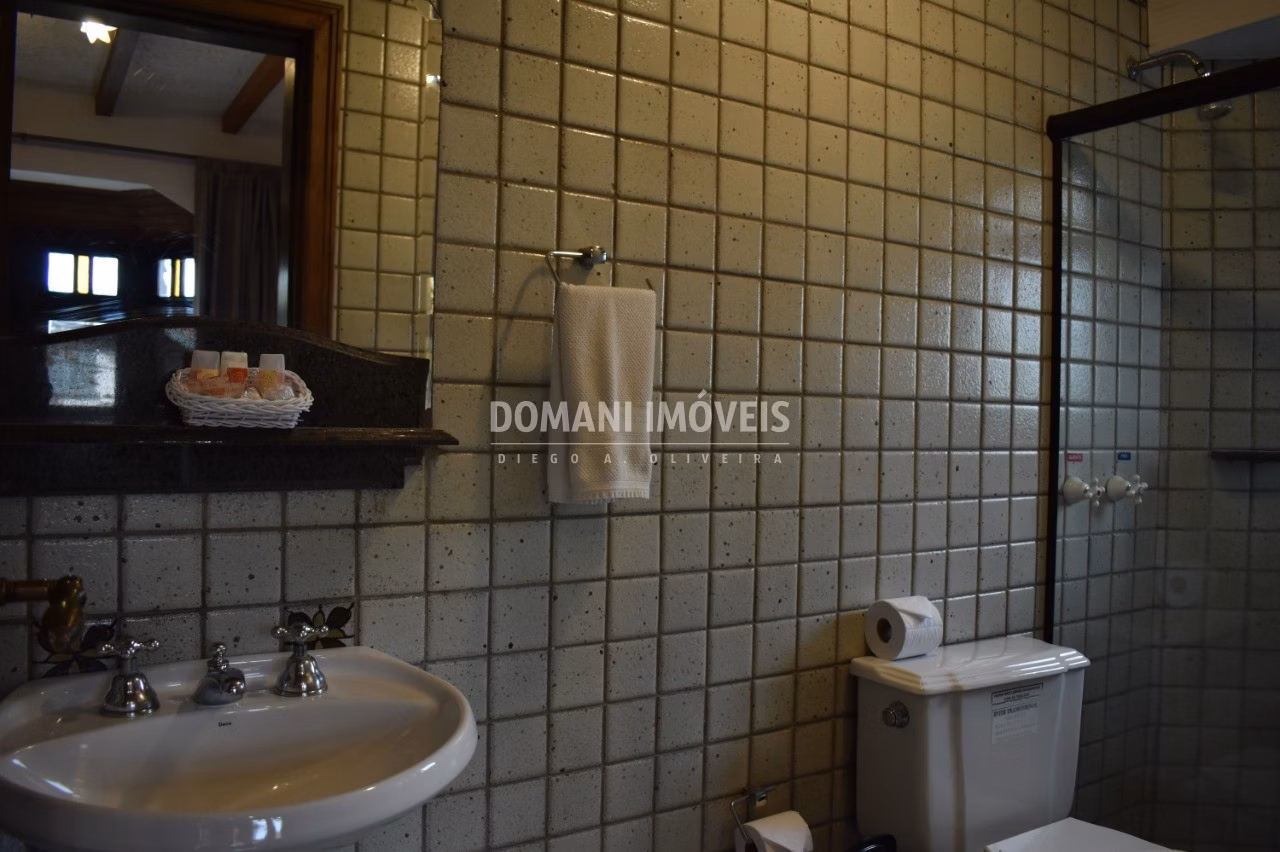 Comercial de 850 m² em Campos do Jordão, SP