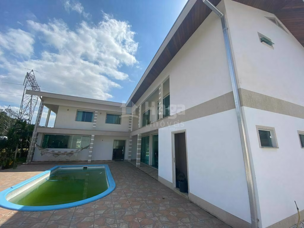 Comercial de 7.000 m² em Guabiruba, SC