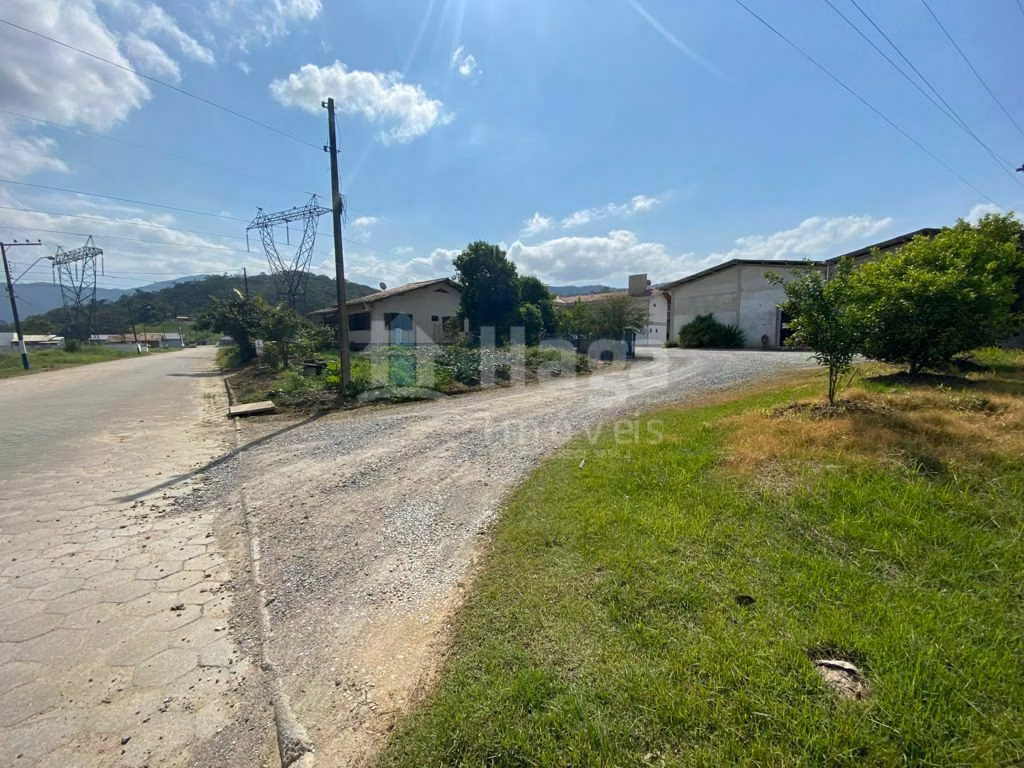 Comercial de 7.000 m² em Guabiruba, SC