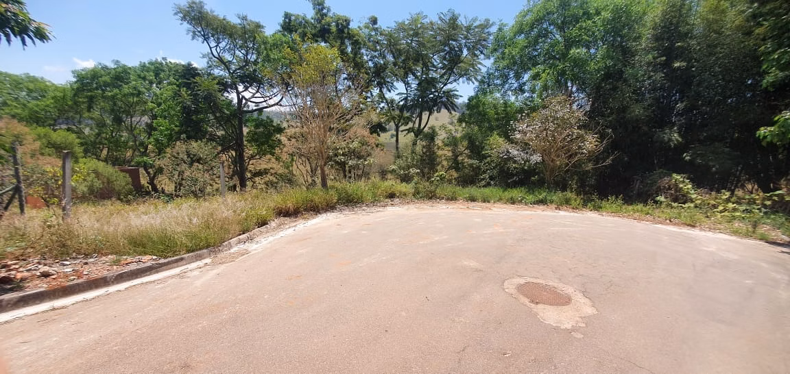 Terreno de 542 m² em Piracaia, SP