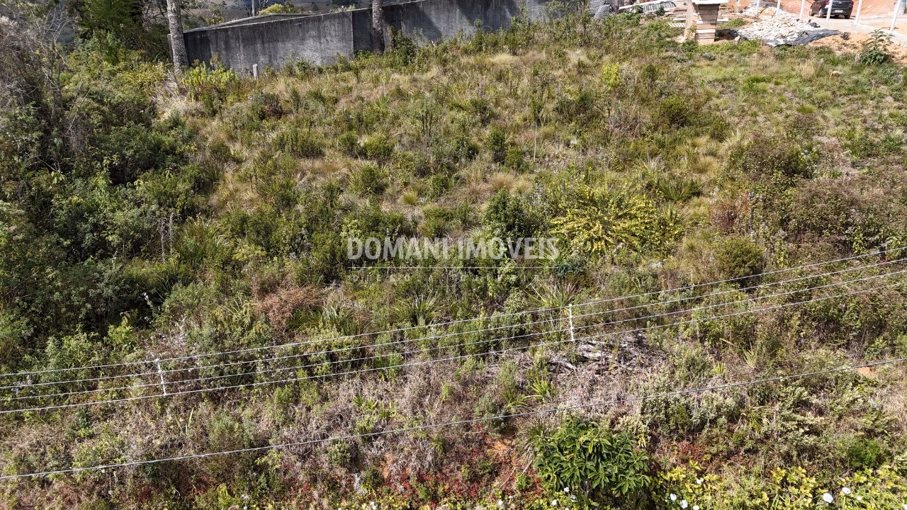 Terreno de 1.010 m² em Campos do Jordão, SP